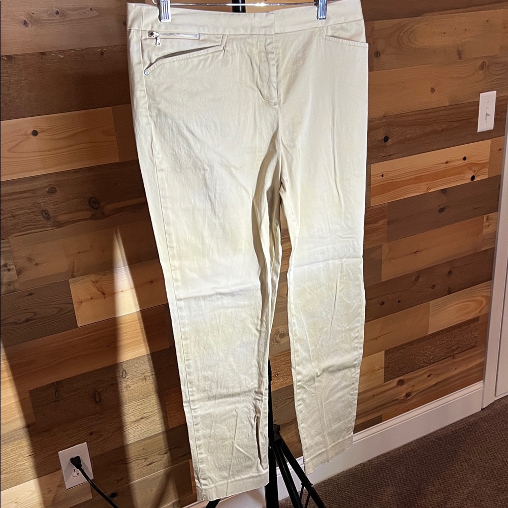 Jones New York Light Cream Straight Leg Pants